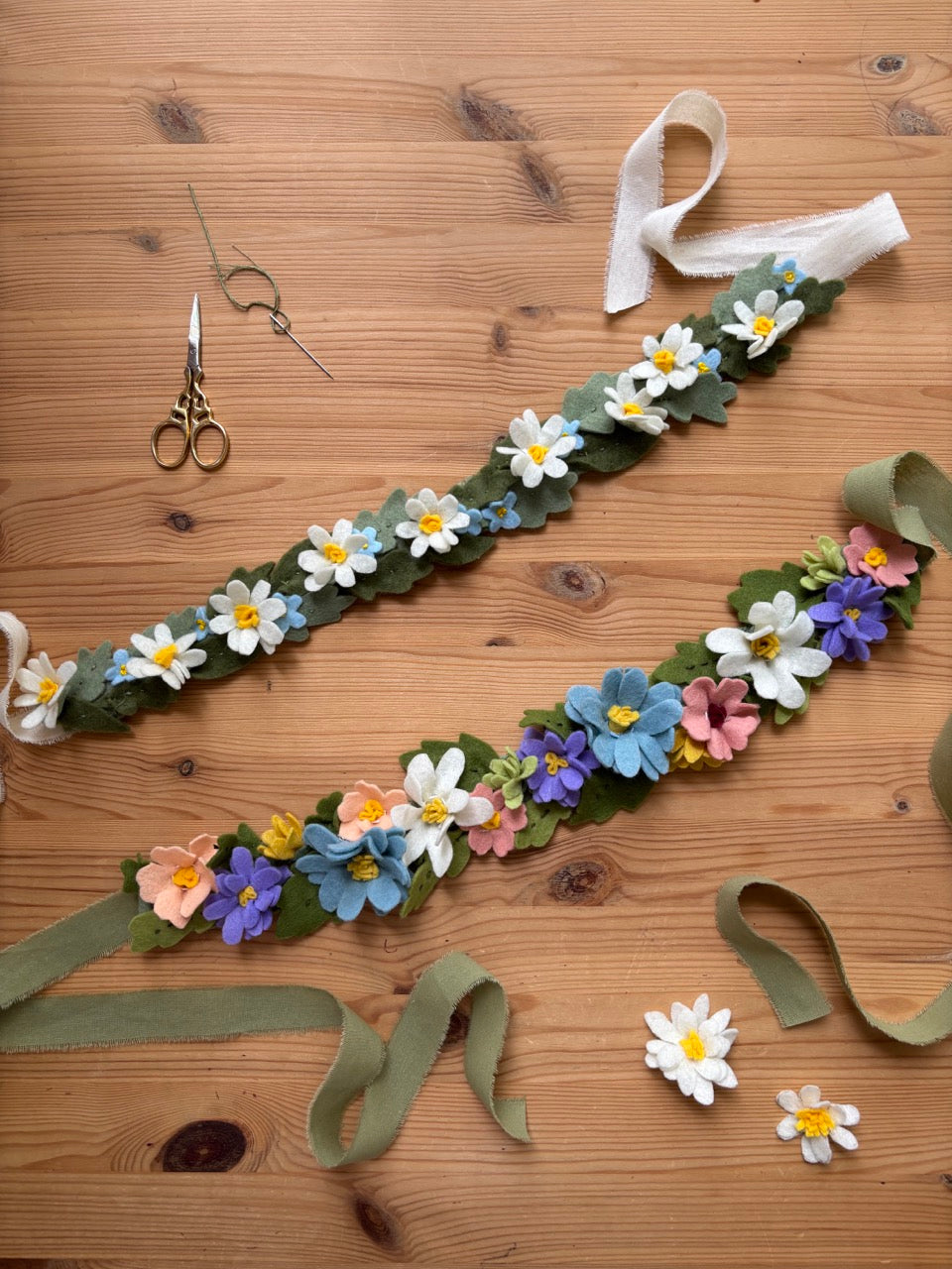 Crown Makers Club