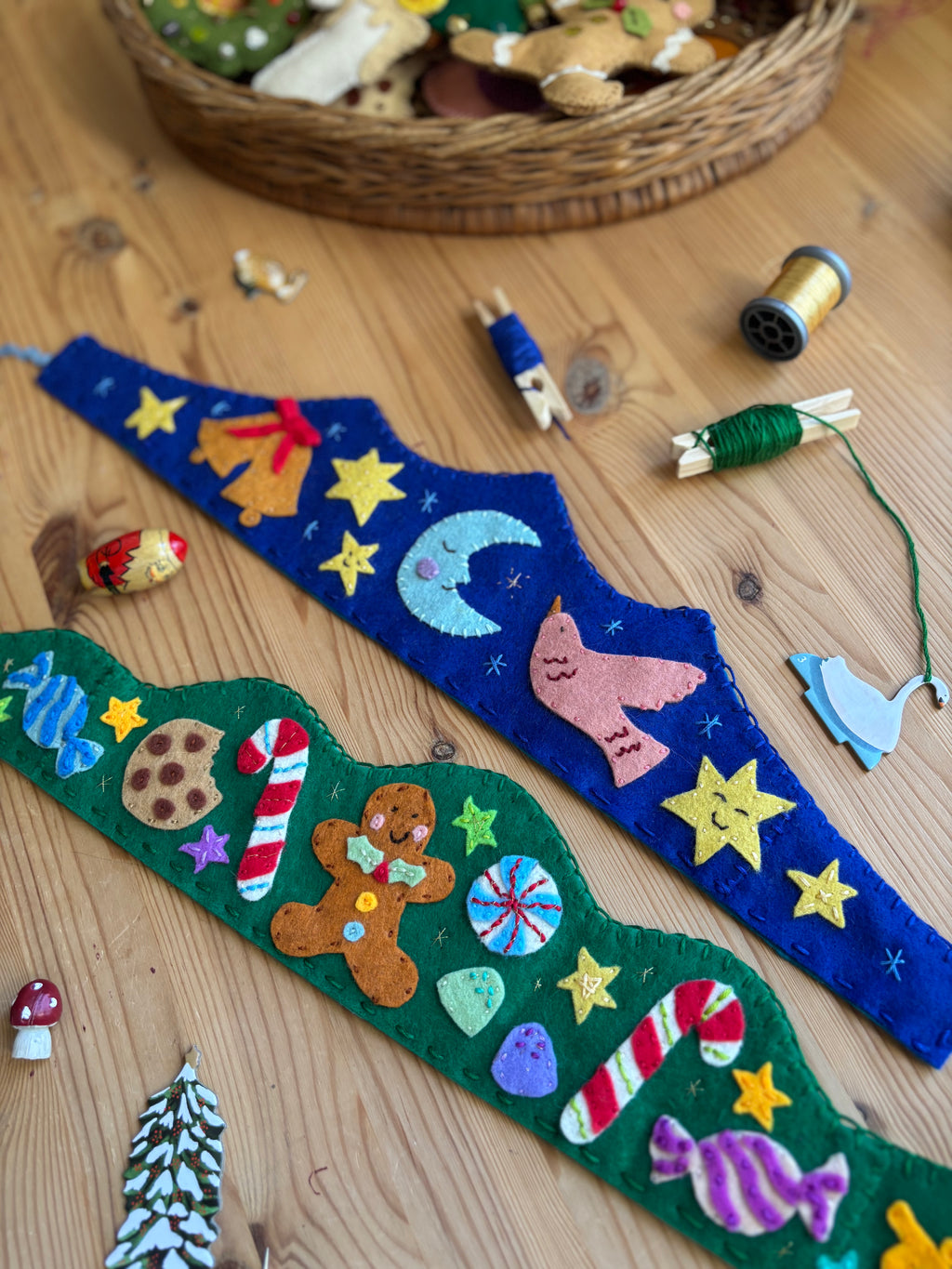 Christmas Crown Patterns